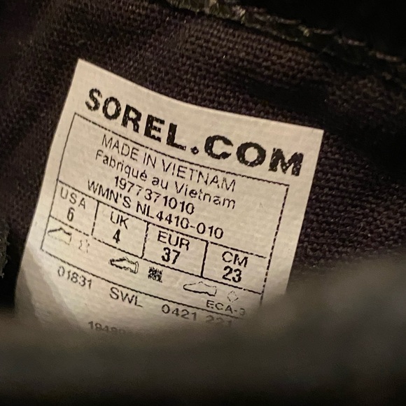 Sorel Black Suede Lace Up Boots Size 6 High Quality NWT Retail $178 - Picture 9 of 12